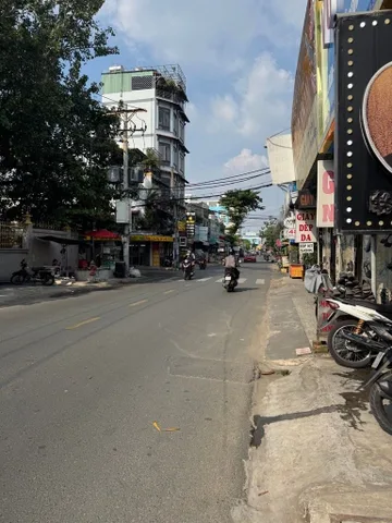 NHÀ MẶT TIỀN KINH DOANH VĂN CAO - 2 TẦNG - 70M² - GIÁ 11.5 TỶ