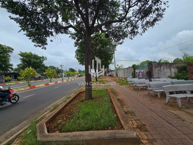 🔥 BÁN ĐẤT MẶT TIỀN ĐƯỜNG LỚN – QUỸ ĐẤT 1.292,7M² – NGANG 37M – GIÁ CHỈ 30 TRIỆU/M² 🔥