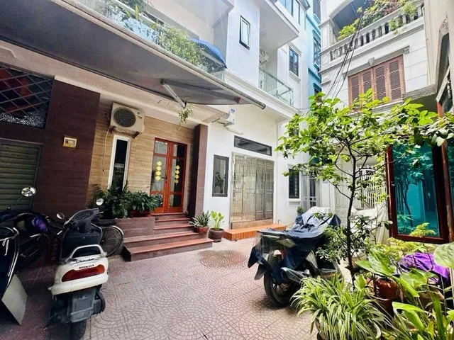 Bán nhà đẹp Ngọc Hà 💥 Tổ ấm thanh bình bên Lăng Bác, ngay sát Vườn Bách Thảo – 45m2 x 5 tầng tầm 8 tỷ