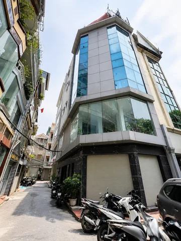 Cho thuê nhà ngõ 293 KHUẤT DUY TIẾN, CẦU GIẤY. 40 triệu/tháng. Cho thuê: Văn Phòng, Công ty, Spa, Trung tâm giáo dục...