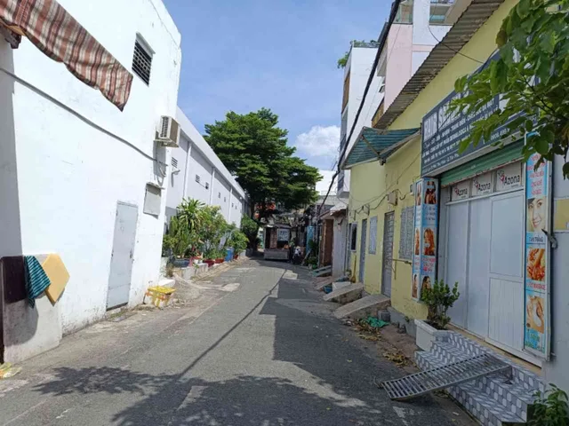 HẺM Ô TÔ 5M – KHU HỌ LÊ ĐẲNG CẤP – 56M² NỞ HẬU – NHÀ ĐẸP Ở NGAY – CHỈ NHỈNH 6 TỶ