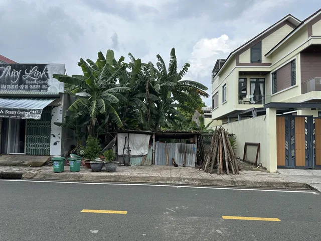Cho thuê Đất 240m2 có sẵn 240 m2 thổ cư giá 5 triệu tại Đường Huỳnh Văn Nghệ Phường Tân Phú Thành phố Đồng Xoài Bình Phước