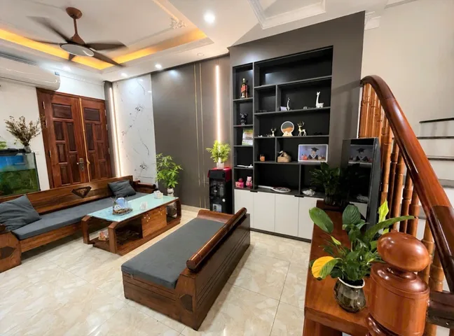 BÁN NHÀ ĐẸP, KIM QUAN - VIỆT HƯNG - SIÊU PHẨM LÔ GÓC  – MỚI XÂY CHẮC CHẮN – FULL NỘI THẤT