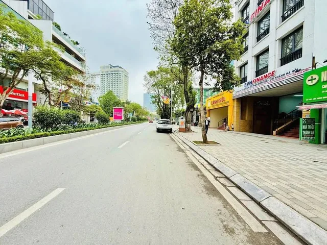 BÁN SIÊU PHẨM MẶT PHỐ LẠC LONG QUÂN-TÂY HỒ-DT 140M 4 TẦNG MT 4.8M-GIÁ 45.5 TỶ