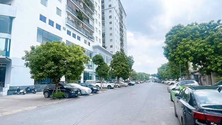 BÁN MẢNH ĐẤT VÀNG PHÂN LÔ 3 Ô TÔ TRÁNH PHỐ VÕ CHÍ CÔNG-TÂY HỒ-DT 200M2 MT 10M-GIÁ 87.5 TỶ