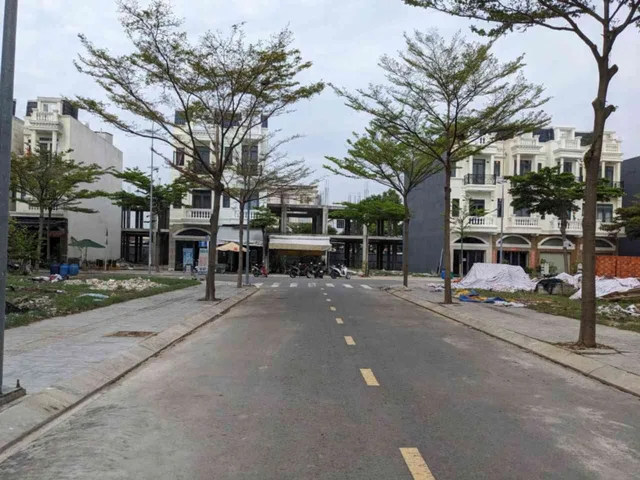 GIÁ 9×TR/M².5,5 TỶ – NHÀ ĐẸP CHỈ XÁCH VALI VÀO Ở