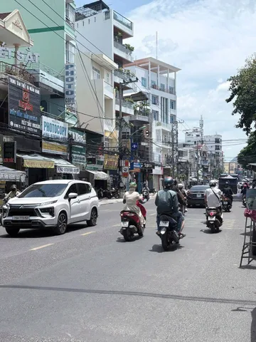 VTH23 - Bán Đất 46.8m2 có sẵn 46.8 m2 thổ cư giá 3.8 tỷ tại Đường 2/4 Phường Vạn Thạnh Thành phố Nha Trang Khánh Hòa