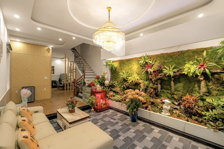 Bán nhà 2 mặt tiền Khu biệt thự An Sơn Đà Lạt 10,5 tỷ, Đã hoàn công, 7PN, cách chợ đêm Đà Lạt 2,5km