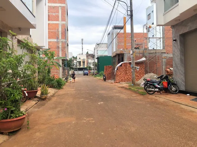 Bán Đất 77.5m2 có sẵn 77.4 m2 thổ cư giá 6.2 tỷ tại Phường Tân An Thành phố Buôn Ma Thuột Đắk Lắk