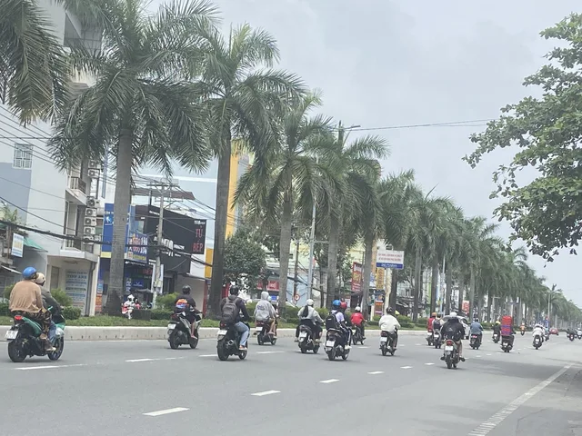 Bán Nhà riêng 400m2 có sẵn 150 m2 thổ cư giá 29 tỷ tại Đường 3 Tháng 2 Phường Hưng Lợi Quận Ninh Kiều Cần Thơ