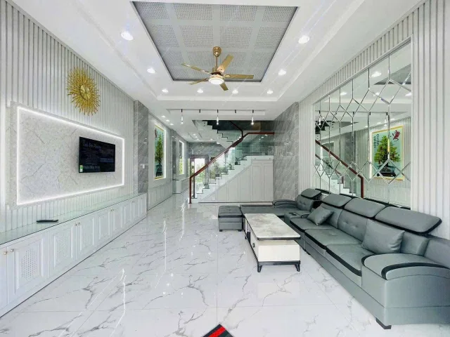Nhà tốt chốt ngay dt 70m2 SHR giá 3.15 tỷ tại - Xã Lê Minh Xuân, Huyện Bình Chánh TP. Hồ Chí Minh