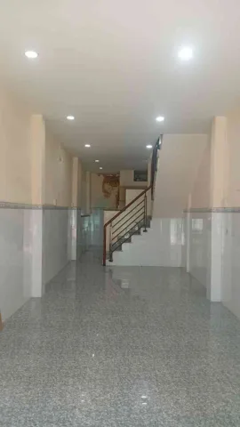 NHÀ LẠC LONG QUÂN QUẬN 11- HXH THÔNG - NGAY CV NƯỚC ĐẦM SEN - Dt 40m2 - CHỈ 5,XX Tỉ