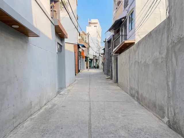 NHÀ ĐẸP KINH DƯƠNG VƯƠNG SÁT MẶT TIỀN 80M2 NGANG 5M NHIK 4 TỶ