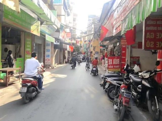 Bán NHÀ MẶT PHỐ HOA BẰNG – CẦU GIẤY – 88M² – 4 TẦNG – VỈA HÈ – Ô TÔ 2 CHIỀU – KINH DOANH – 33,9 TỶ