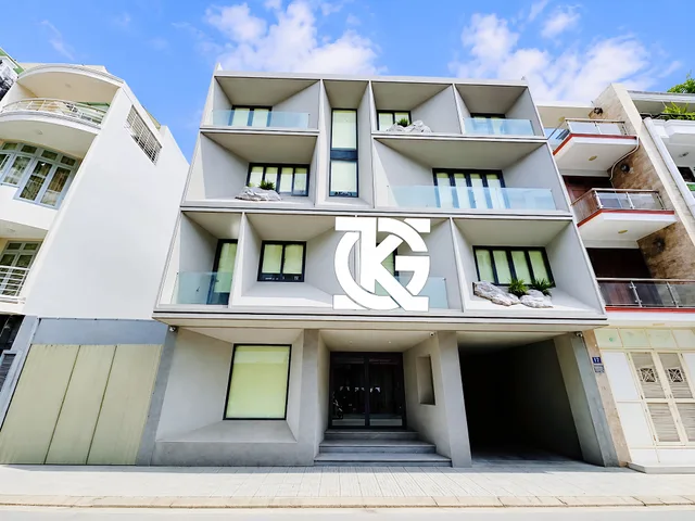 ❇️❇️ Cho Thuê Nhà Mặt Tiền: 11-13-15 Hoa Lan - Quận Phú Nhuận - 12x16m, hầm, 4 tầng