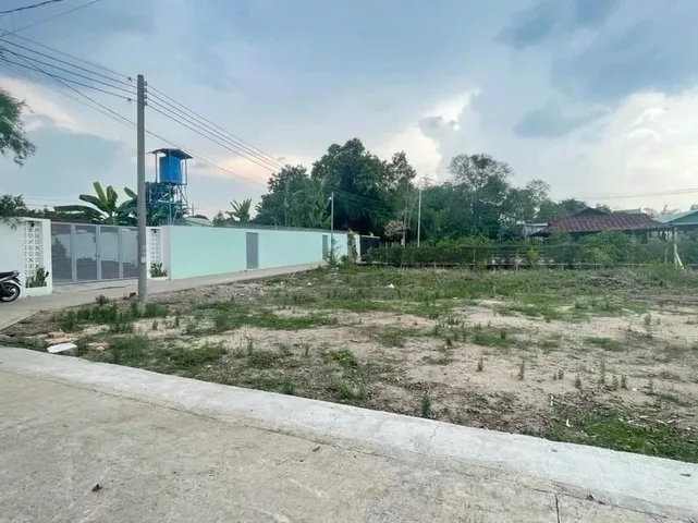 Bán Đất 2100m2 có sẵn 100 m2 thổ cư giá 350 triệu tại - Chọn - Phường Tân Đông Hiệp Thành phố Dĩ An Bình Dương