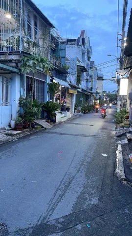 Bán Nhà 2 Tầng đường Lê Đình cẩn  Bình Tân