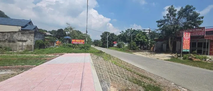 Duy nhaat 2 lô - Diện tích 134m2 có sẵn 40 m2 thổ cư giá 1.58 tỷ tại - Chọn - Thị trấn Ba Hàng Đồi Huyện Lạc Thủy Hòa Bình