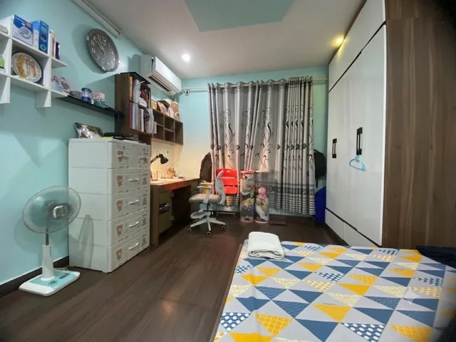Bán Nhà riêng 40m2 có sẵn 40 m2 thổ cư giá 2.4 tỷ tại Đường Nguyễn Bỉnh Khiêm - Chọn - Phường Đông Hải Hải Phòng