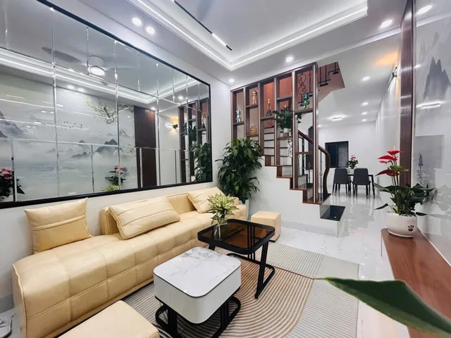 Bán nhà đẹp phố Cự Lộc 💥 Ngõ thông tứ phía, chốn an cư lý tưởng cho gia đình trẻ – 38m2 x 4 tầng tầm 6 tỷ