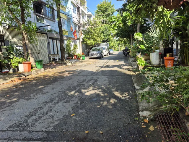 Bán Nhà riêng 85m2 có sẵn 85 m2 thổ cư giá 9.2 tỷ tại Phường Hiệp Bình Chánh Quận Thủ Đức TP. Hồ Chí Minh