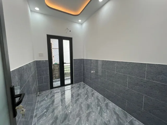 BÁN NHÀ 2 TẦNG, 2 PN, HẺM 3M THÔNG, GẦN MẶT TIỀN DƯƠNG BÁ TRẠC, Q.8, SHR, NHỈNH 2T