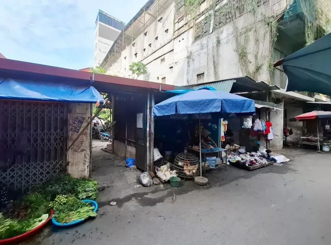 BÁN NHANH GIÁ ĐẦU TƯ LÔ ĐẤT VÀNG PHỐ LẠC LONG QUÂN-TÂY HỒ-DT 186M2 MT 6.6M-GIÁ 56.5 TỶ
