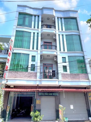Bán Khách sạn 180m2 có sẵn 180 m2 thổ cư giá 12 tỷ tại Đường D1 Phường Dĩ An Thành phố Dĩ An Bình Dương