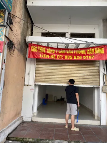 Cho thuê mặt bằng kinh doanh tầng 1 mặt phố Láng hạ , phường Đống Đa.