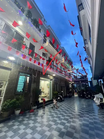 Bán Nhà riêng 60m2 tại Thuỷ Sơn  giá 3.45 tỷ đỗ ô tô trước cửa thoải mái.l/h:076.231.9990 e Thúy
