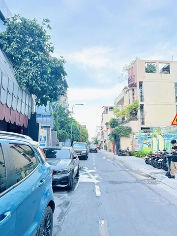 Bán Nhà Mặt Tiền 97 Đặng Dung, Phường Tân Định, Quận 1