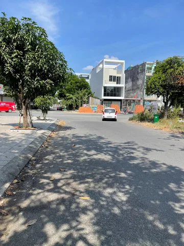 BDS HVL BÁN BIỆT THỰ KHANG ĐIỀN INTRESCO Q9
