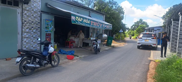 Bán Đất 116m2 có sẵn 100 m2 thổ cư giá 450 triệu tại đường Huỳnh thị hương - Thị trấn Trảng Bàng Huyện Trảng Bàng Tây Ninh