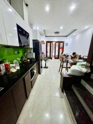 🔥 TRUNG TÂM THẠCH BÀN – 10M RA Ô TÔ – NHÀ 5 TẦNG – GIÁ ĐẦU TƯ 🔥