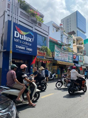 Bán Nhà Mặt Tiền 32 Thích Quảng Đức, P.5, Phú Nhuận