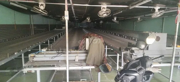 Cần Sang Xưởng In đầy đủ trang thiết bị