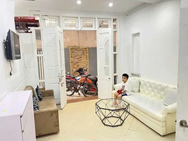 THÁI HÀ – ĐỐNG ĐA – 35M² × 5 TẦNG – 4PN – 3WC – NGÕ 3 GÁC – Ô TÔ CÁCH 100M – 16 TRIỆU/THÁNG