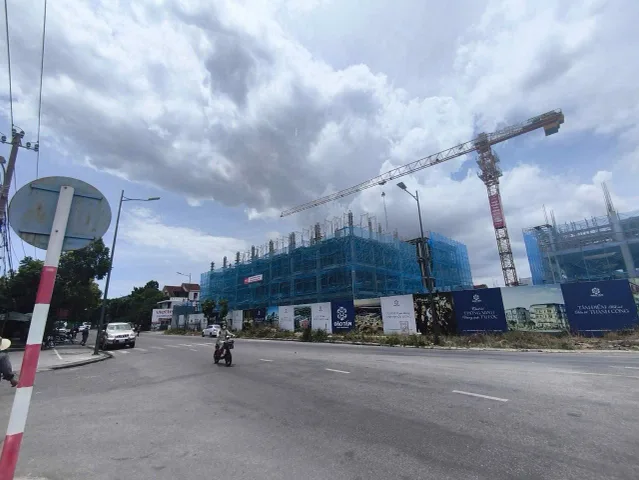 SHOPHOUSE KINH DOANH TRỤC CHÍNH TRẦN THÁI TÔNG, TRUNG TÂM TP HUẾ, GIÁ 6,2 TỈ