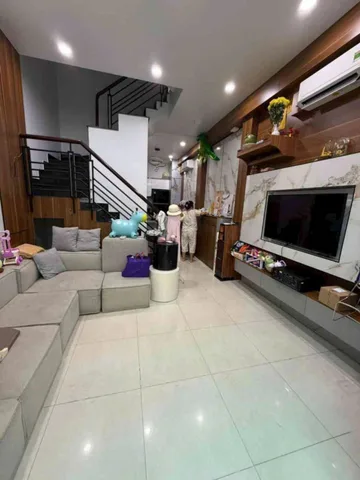 BÁN NHÀ TRƯƠNG THỊ HOA KẾ MARKET HIỆP PHÚ 40M2 4 TẦNG 4PN 5.3 TỶ HXH FULL NỘI THẤT