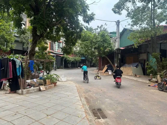 Bán Đất 98m2 có sẵn 98 m2 thổ cư giá 4.9 tỷ tại - Chọn - Xã Phù Khê Thị xã Từ Sơn Bắc Ninh