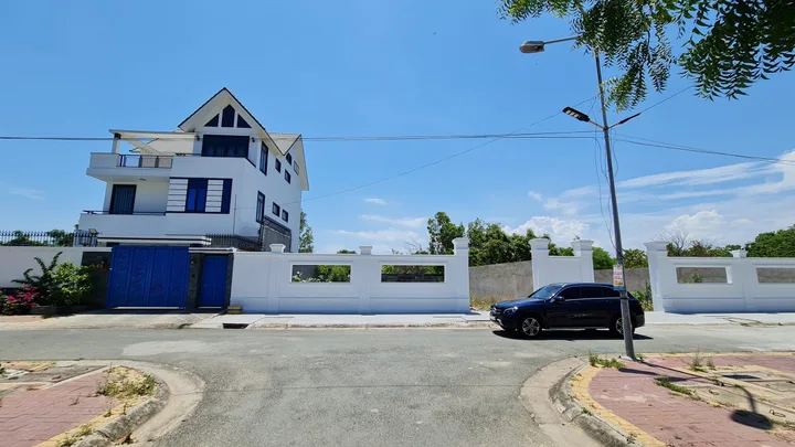 Bán Đất 300m2 có sẵn 300 m2 thổ cư giá 32 tỷ tại Phường 10 Thành phố Vũng Tàu Bà Rịa - Vũng Tàu