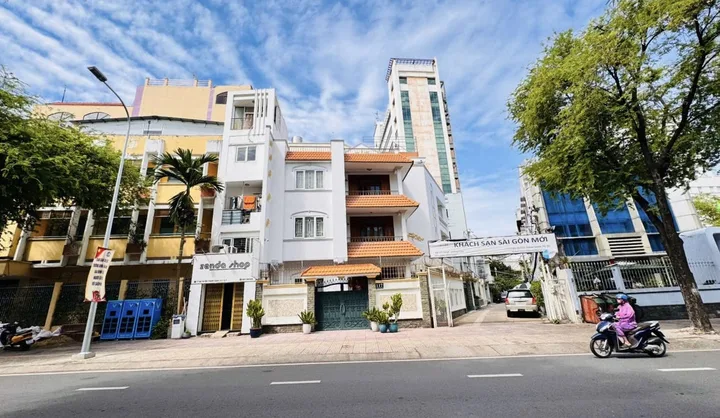 QUẬN 3: BÁN NHÀ 5 TẦNG MẶT TIỀN BÀ HUYỆN THANH QUAN - DT 3,5M*12M- NH ĐỊNH GIÁ 19T- CHÍNH CHỦ 0938676685 CHÀO CHỈ 21T