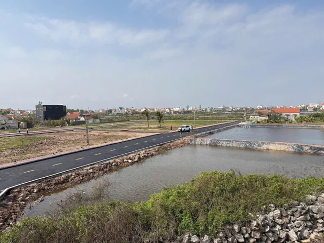 cần bán lô đất cạnh KCN Vsip 200m2 giá 1 tỷ hơn