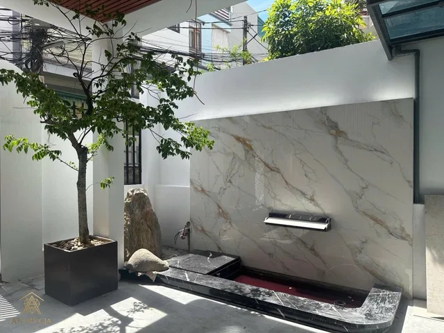 Bán Nhà riêng 68.2m2 có sẵn 68.2 m2 thổ cư giá 8.3 tỷ tại Đường Cao Thắng Phường Cao Thắng Thành phố Hạ Long Quảng Ninh