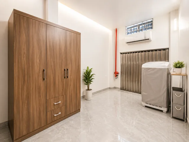 Bán Nhà riêng 50m2 có sẵn 66 m2 thổ cư giá 9.6 tỷ tại đường Vũ hữu Phường Phương Liệt Quận Thanh Xuân Hà Nội
Lh;0377224604