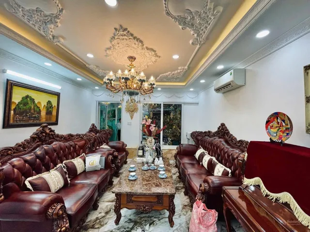 Bán Nhà Mặt Tiền 52 Ba Tháng Hai, P.12, Q.10