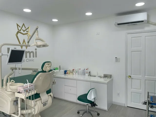Bán Nhà Mặt Tiền 16-18 Lý Thái Tổ, Phường 2, Quận 3