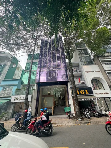 Bán Nhà Mặt Tiền 157-159 Trần Bình Trọng, Phường 2, Quận 5