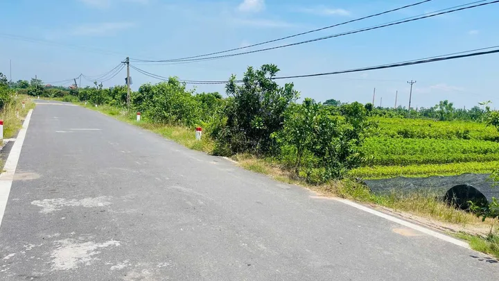 CHỦ VỠ CẦN BÁN GẤP LÔ ĐẤT CHÂU NINH 100M2 MT HƠN 5M NHỈNH 1 TỶ