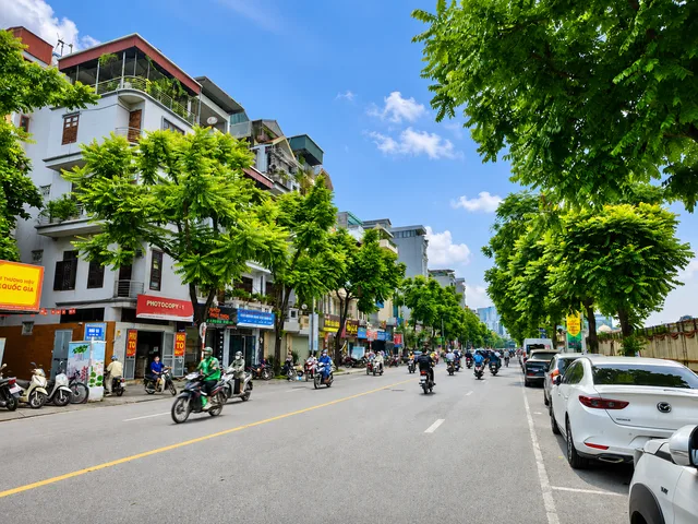 CHỦ CẦN BÁN NHANH SIÊU PHẨM PHỐ LÊ TRỌNG TẤN, 80M², 4T, MT 5M, VỊ TRÍ HIẾM, CHỈ 27 TỶ.